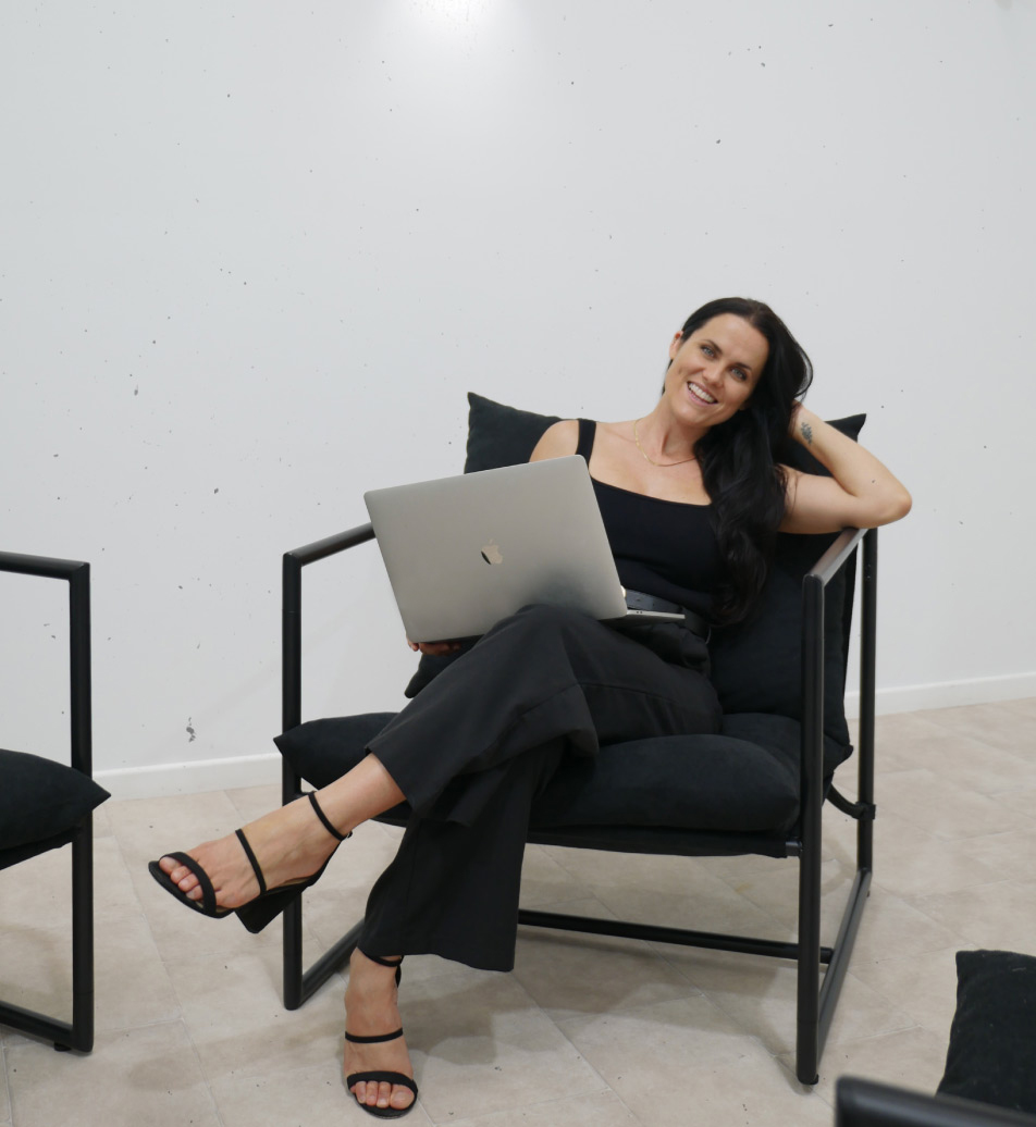 Studio-Aurora_owner-founder-Jessica-Steel2 Studio-Aurora_owner-founder-Jessica-Steel2